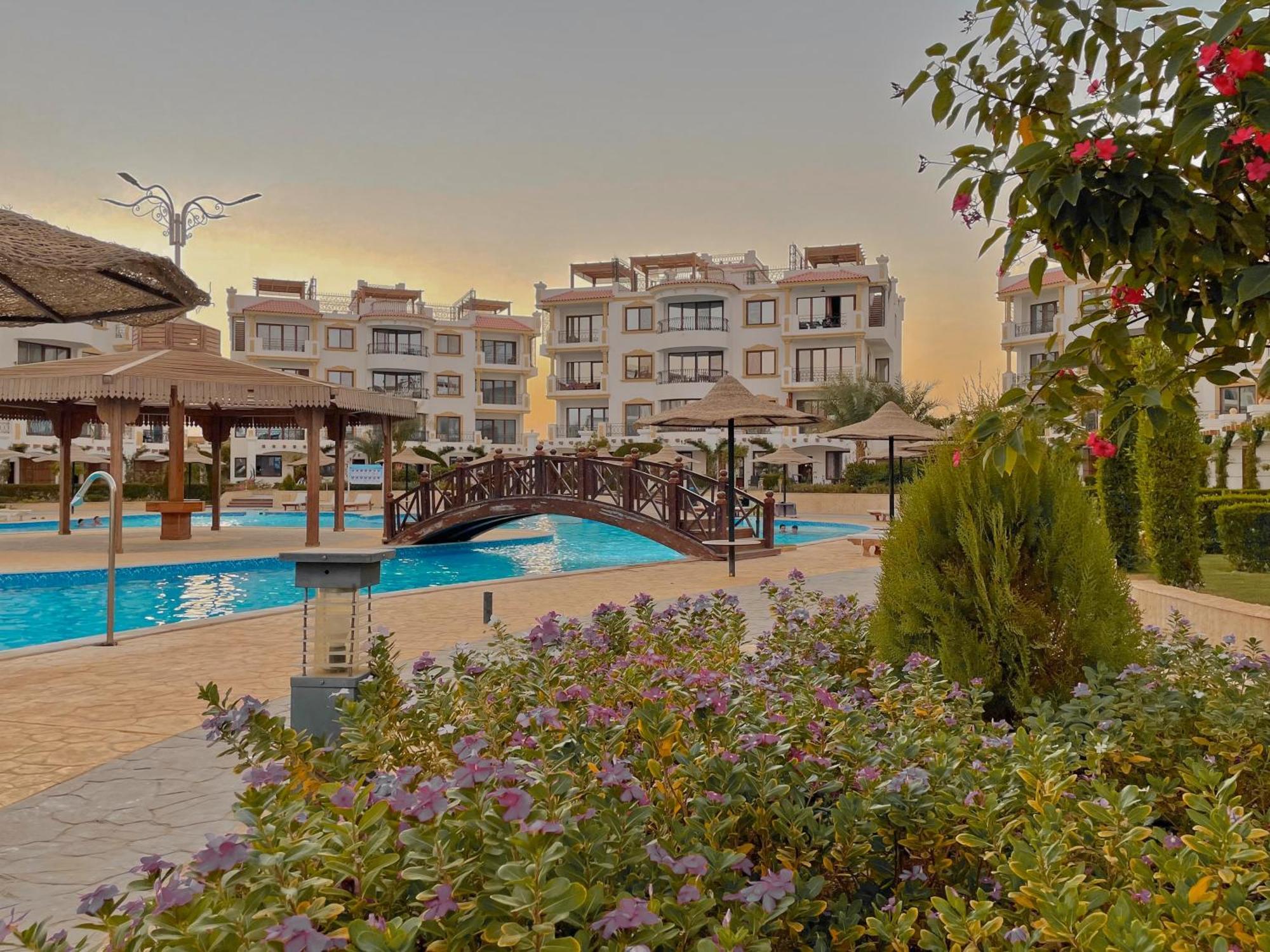 Sharm Hills Aqua Park Resort Exterior photo